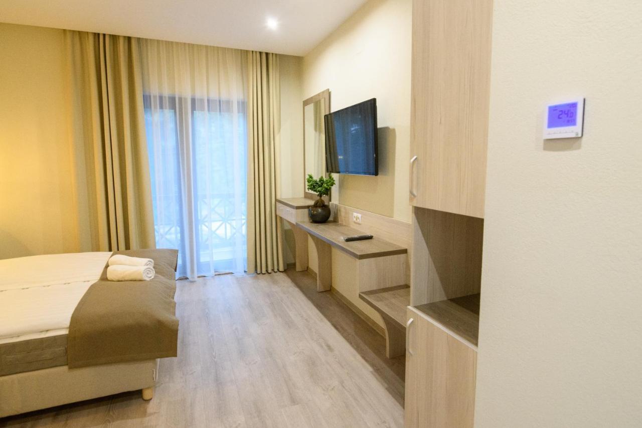 Amethyst Bed & Breakfast Sovata Ngoại thất bức ảnh