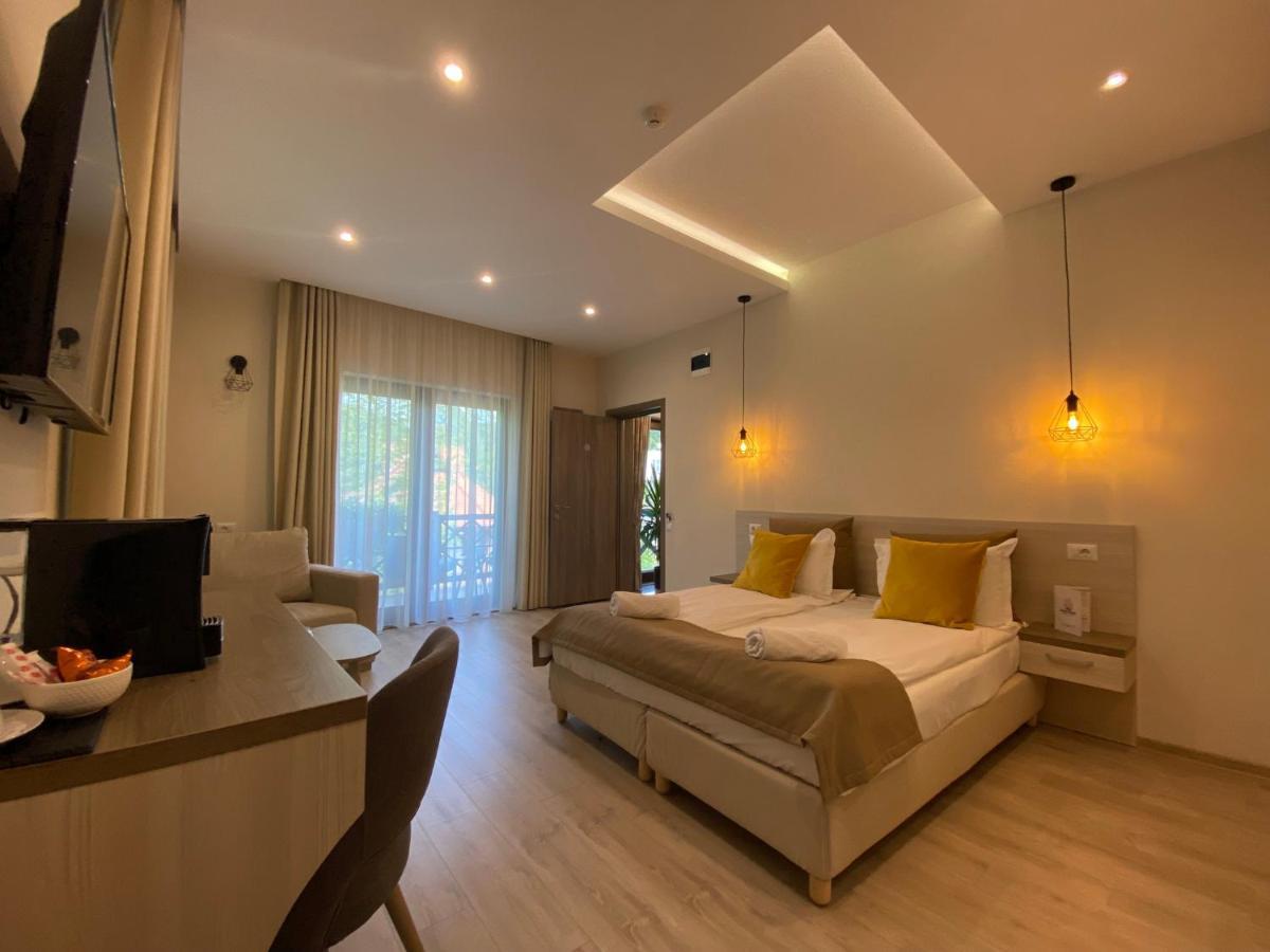 Amethyst Bed & Breakfast Sovata Ngoại thất bức ảnh